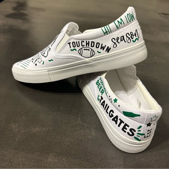 Eagles Shoes - Picture 3 of 8